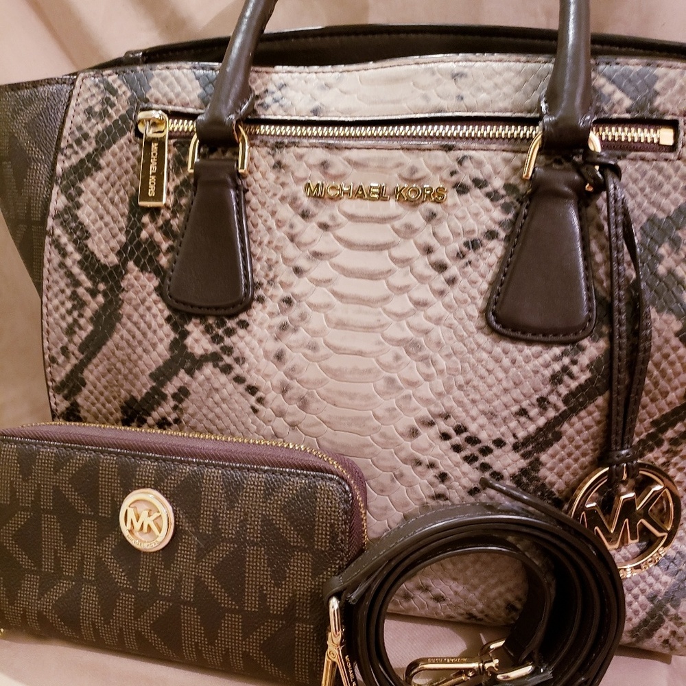 ⭐MK SOPHIE & WALLET⭐